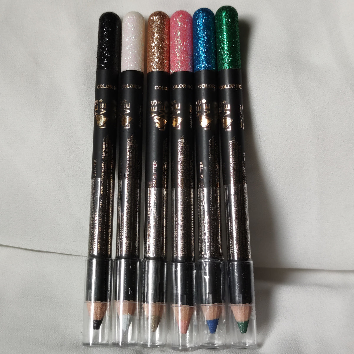 Crayon yeux paillettes