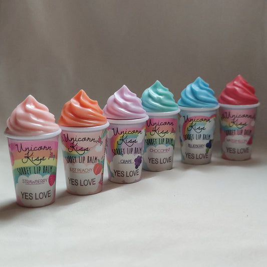 <transcy>Unicorn kiss lip balm sorbet</transcy>
