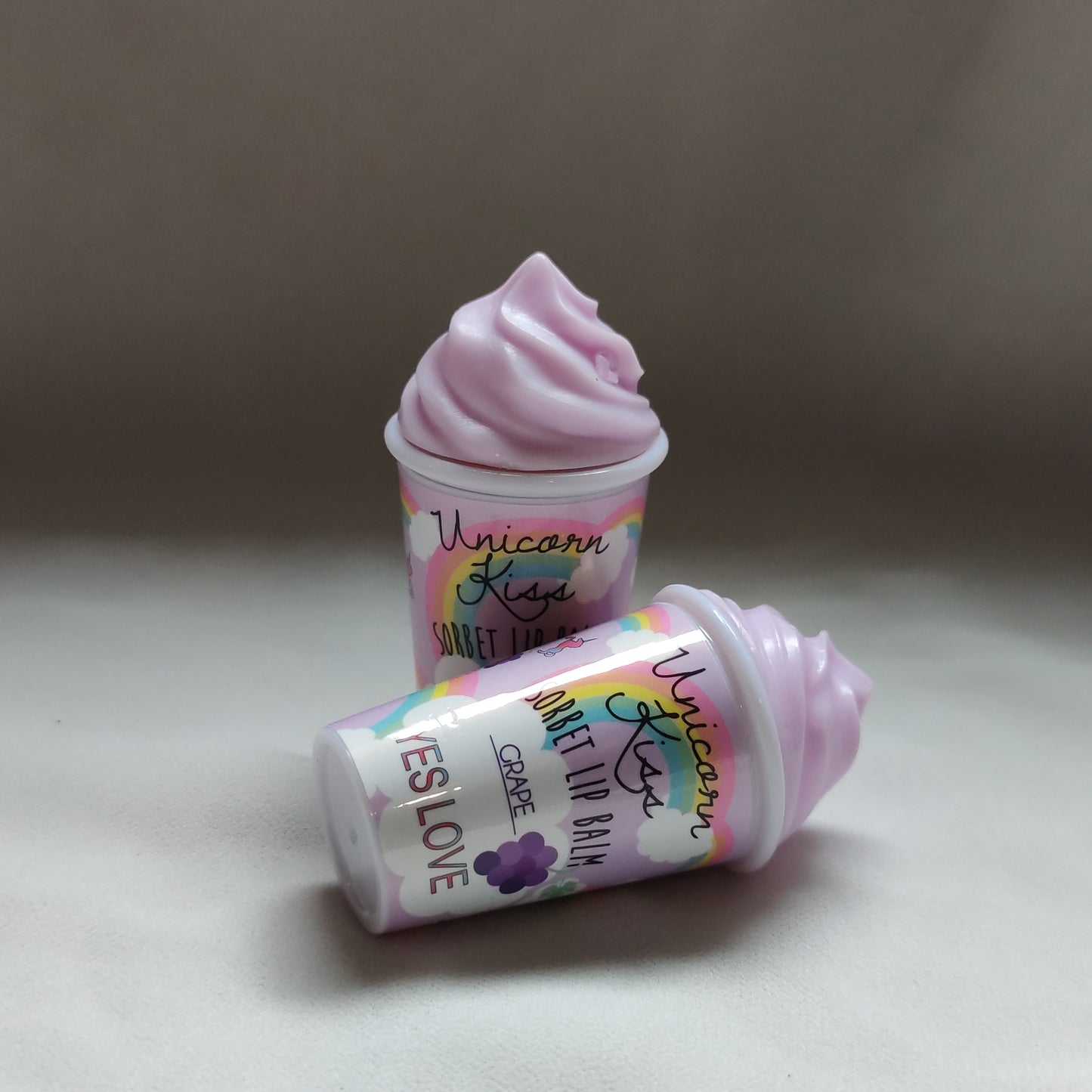 <transcy>Unicorn kiss lip balm sorbet</transcy>
