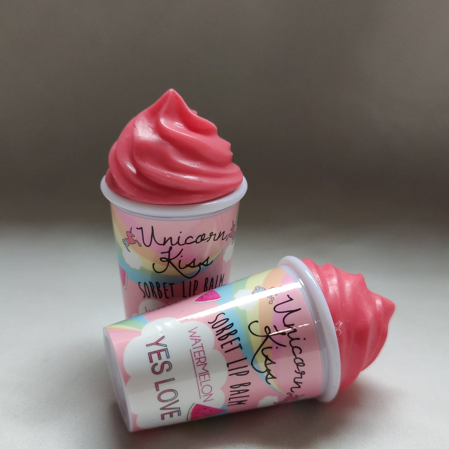 <transcy>Unicorn kiss lip balm sorbet</transcy>