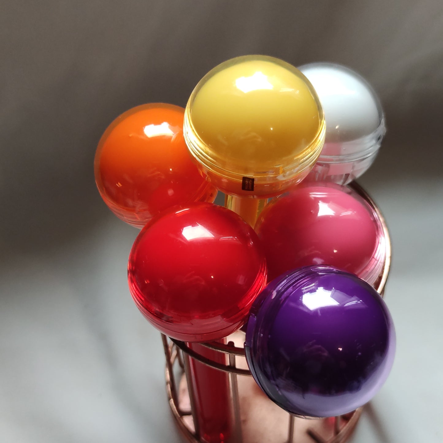 Gloss pop’s fruity