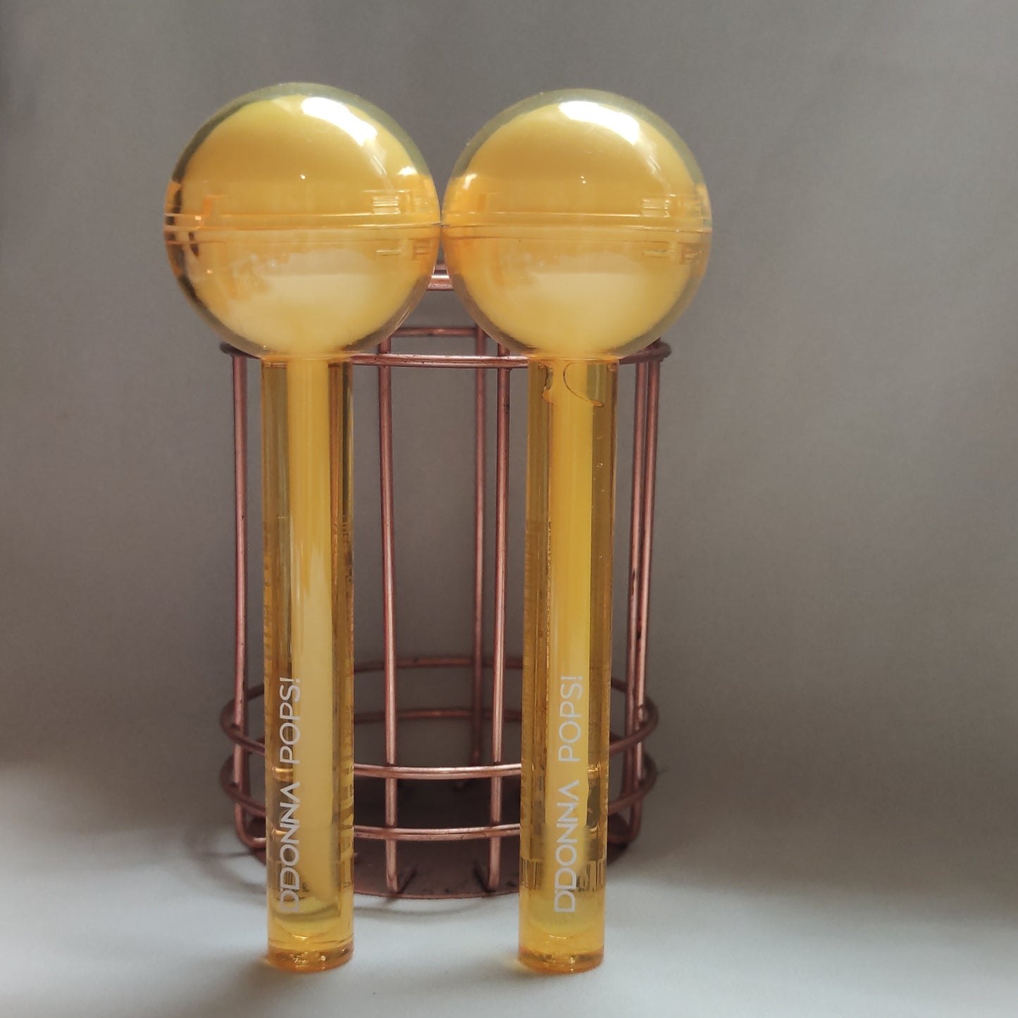 Gloss pop’s fruity