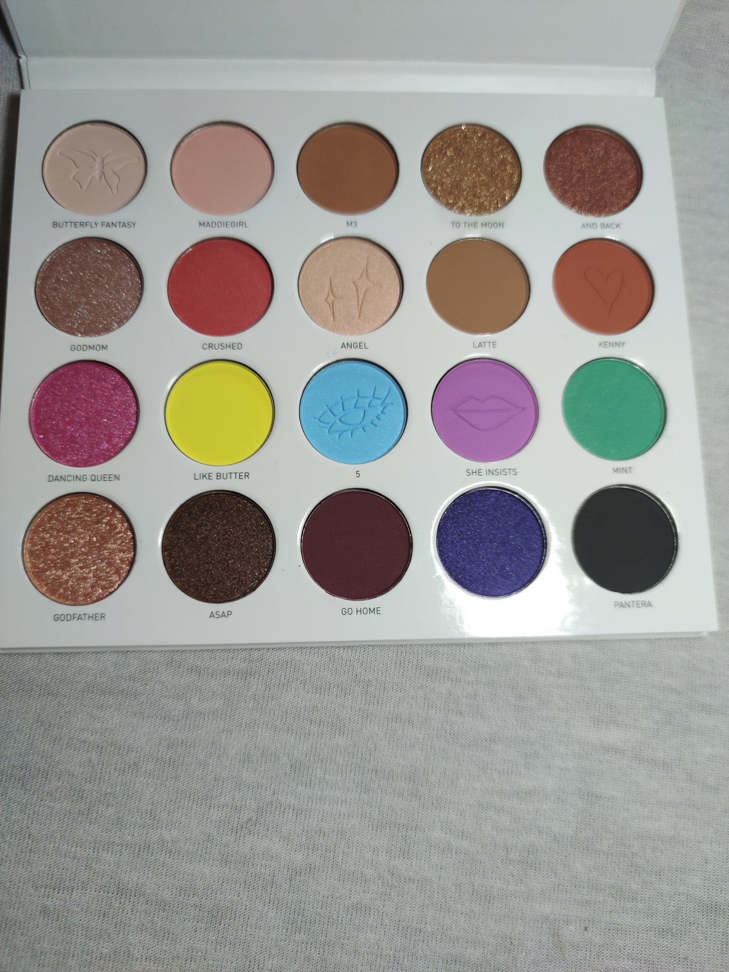 Palette Morphe x Maddie Ziegler "The imagination Palette"