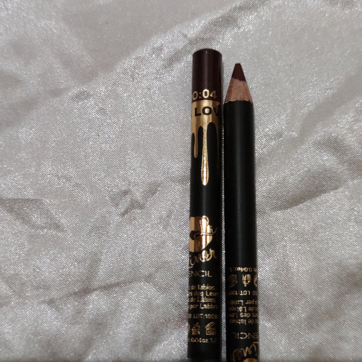 Crayon super définition Levres et yeux