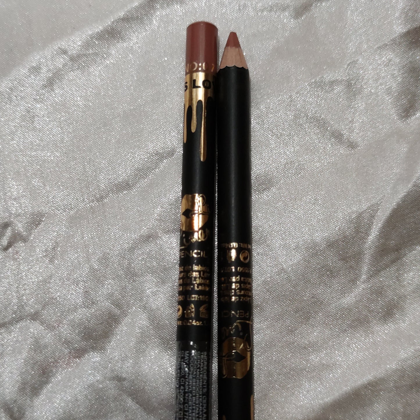 Crayon super définition Levres et yeux