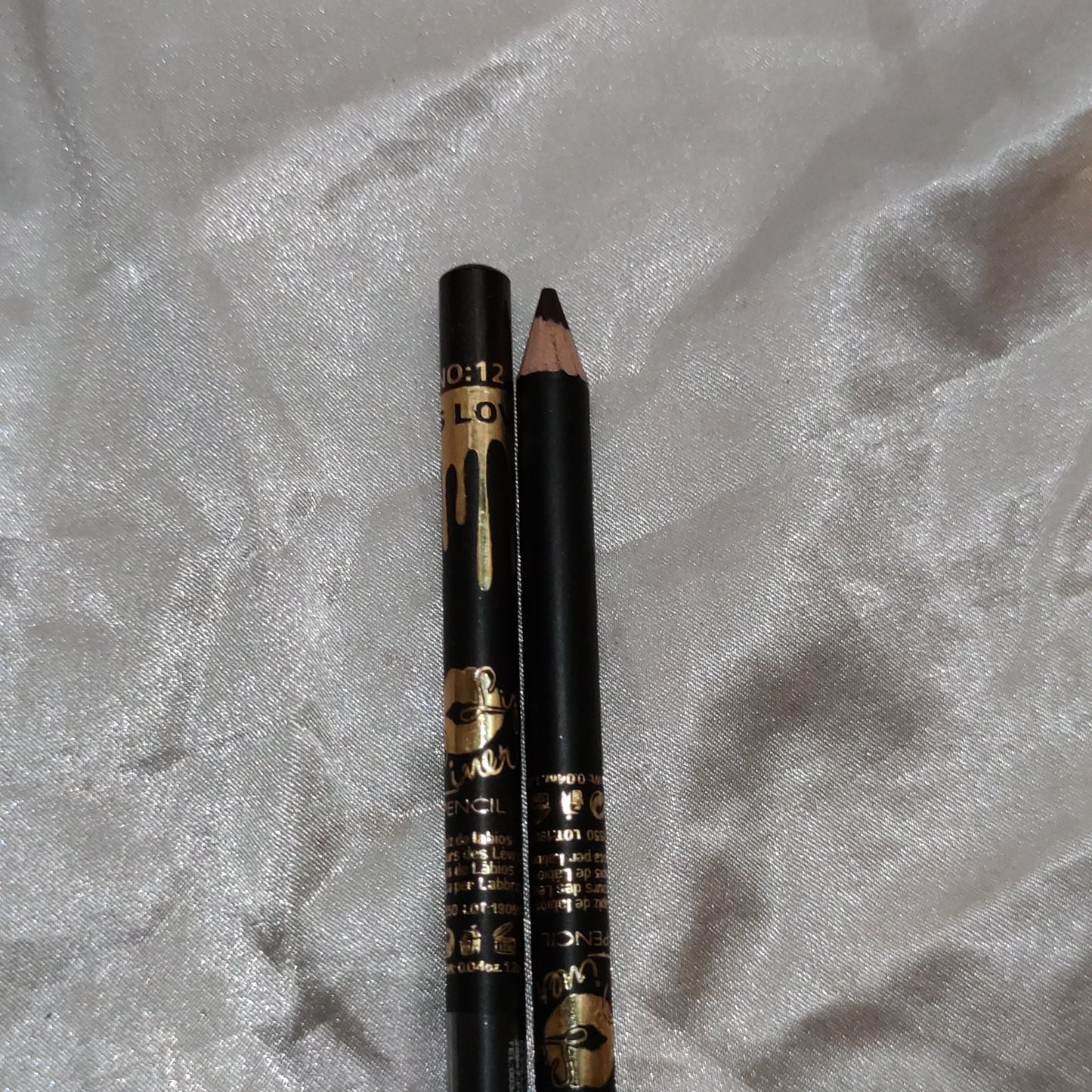 Crayon super définition Levres et yeux