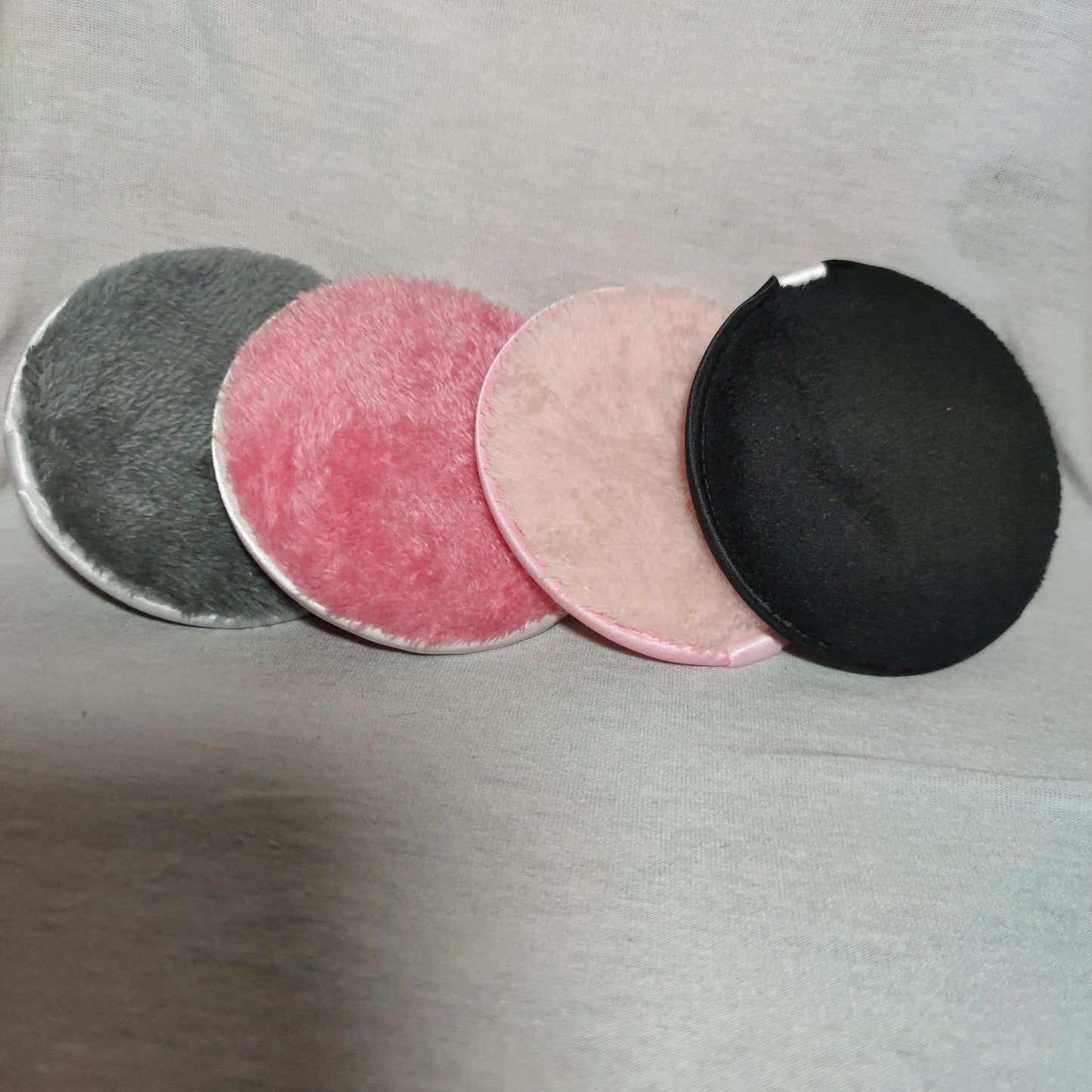 Éponge démaquillante réutilisable