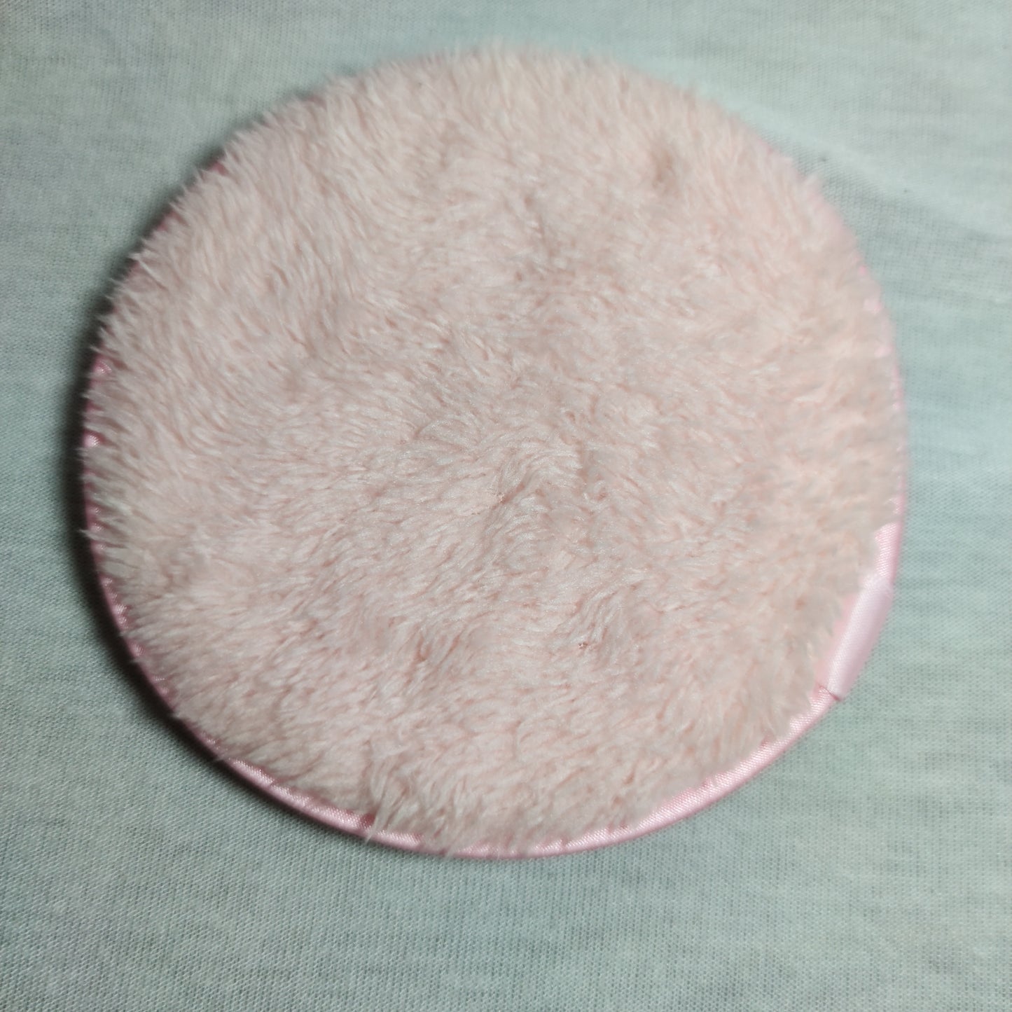 Éponge démaquillante réutilisable