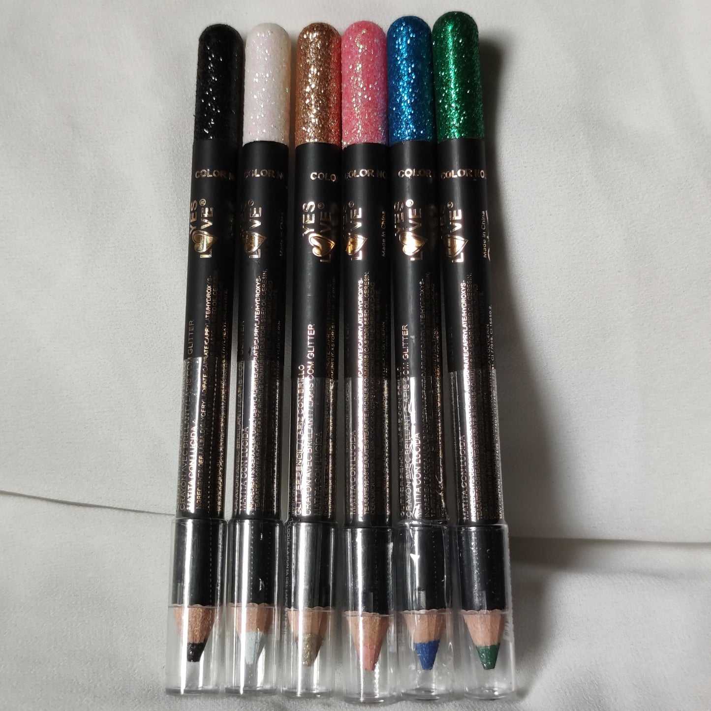 Crayon yeux paillettes